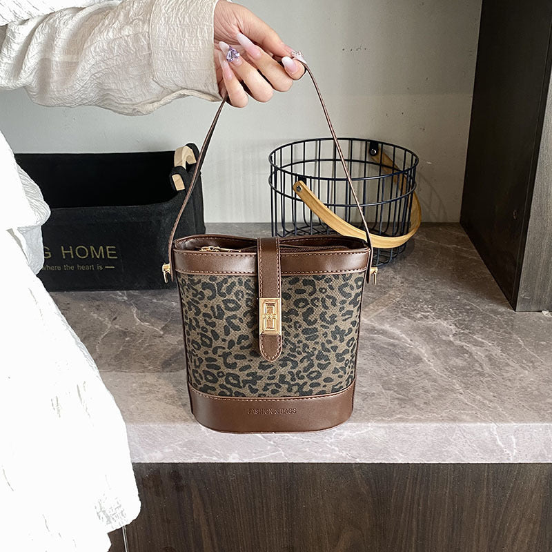 Suede Crossbody Purse Bag Retro Crossbody