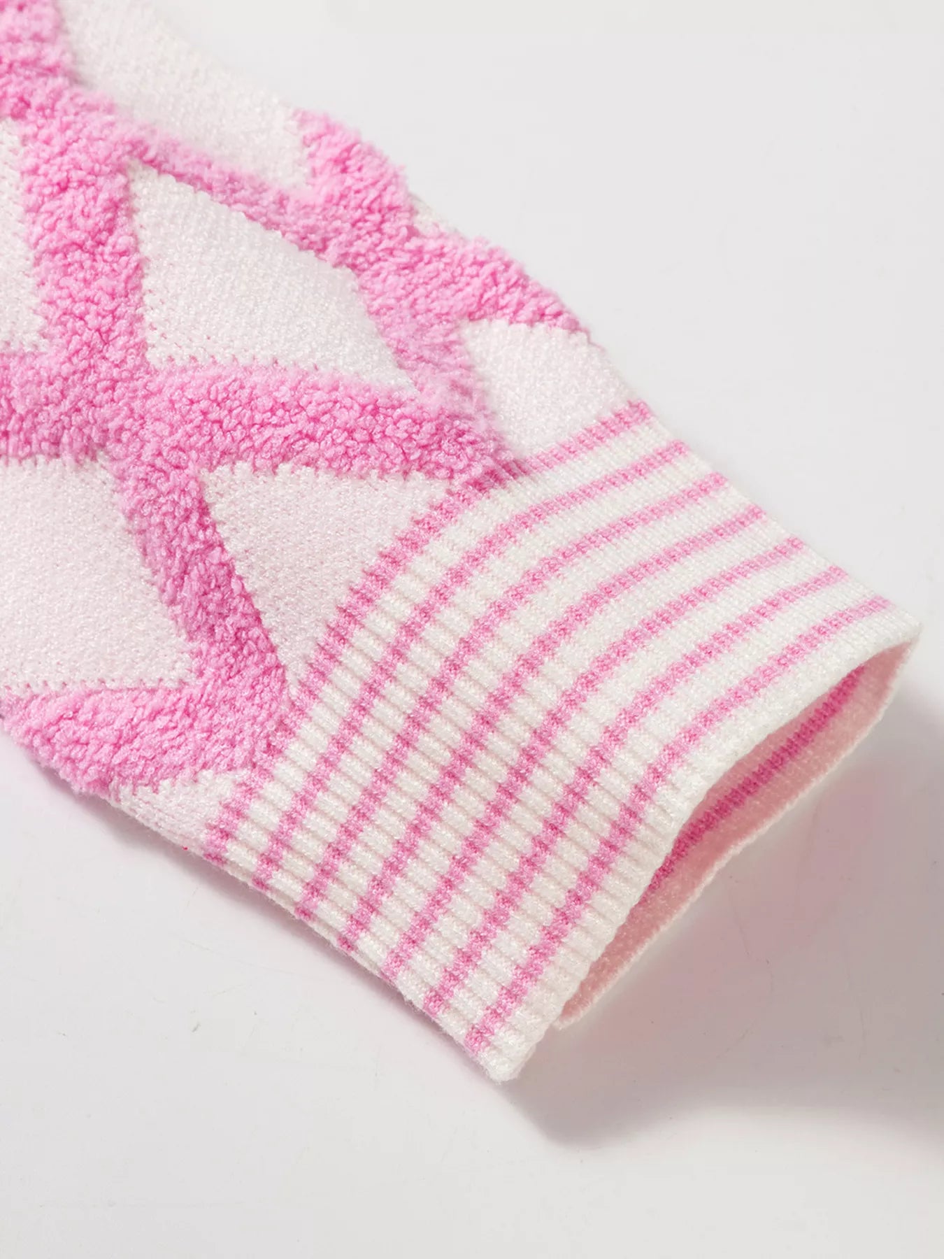 2f2dcd0fd25f46709d76fea50b50ea14-Max-Origin