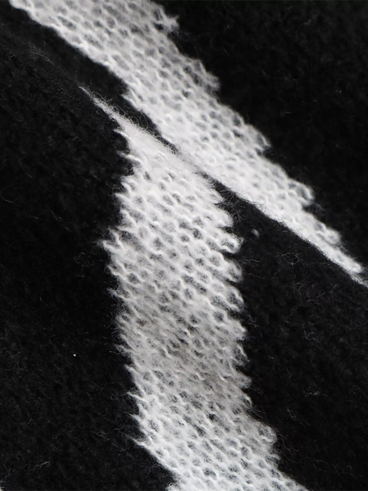 aa15ed2a935546c598f89e2c79183a60-Max-Origin